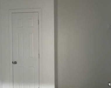 427 Alpha - Photo Thumbnail 29