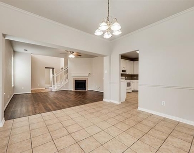 11632 Lenox Lane - Photo Thumbnail 7