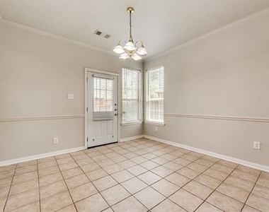 11632 Lenox Lane - Photo Thumbnail 6