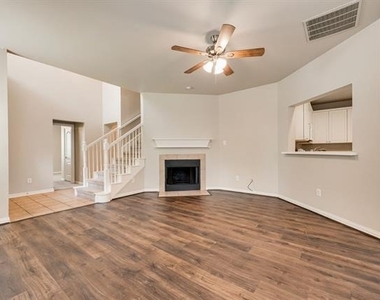 11632 Lenox Lane - Photo Thumbnail 4