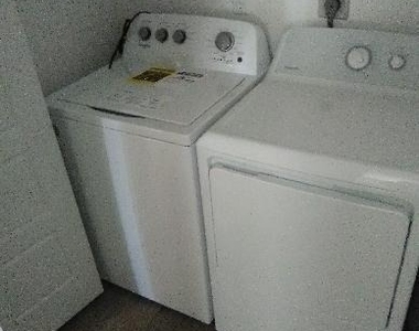 16741 E Westby Drive - Photo Thumbnail 9