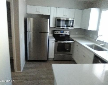 16741 E Westby Drive - Photo Thumbnail 10