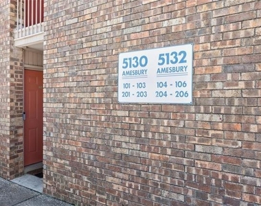 5132 Amesbury Drive - Photo Thumbnail 15