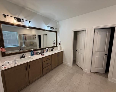 3113 Blazing Star Road - Photo Thumbnail 12