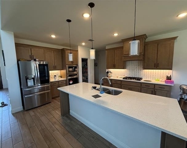 3113 Blazing Star Road - Photo Thumbnail 9