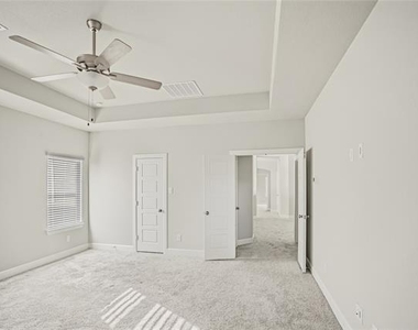 1621 Rose Willow Way - Photo Thumbnail 18