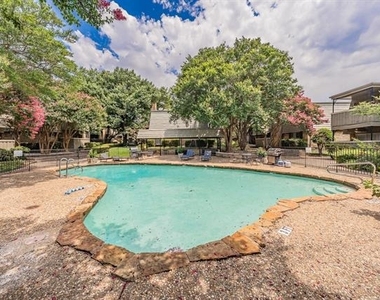 7706 Meadow Road - Photo Thumbnail 33