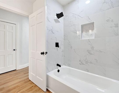4603 Lee Street - Photo Thumbnail 17