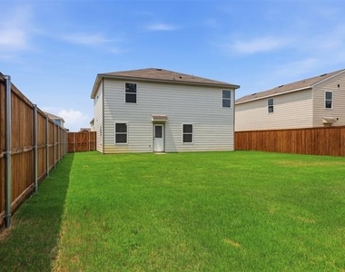 832 Eagles Nest Drive - Photo Thumbnail 29