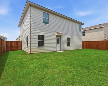 832 Eagles Nest Drive - Photo Thumbnail 27