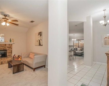 436 Hillside Drive - Photo Thumbnail 5