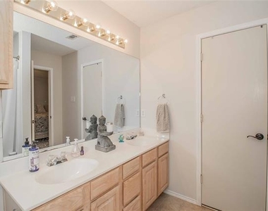 436 Hillside Drive - Photo Thumbnail 27