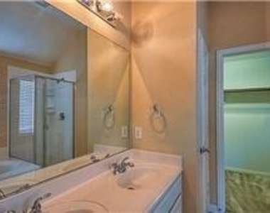 3060 Morning Star Drive - Photo Thumbnail 19