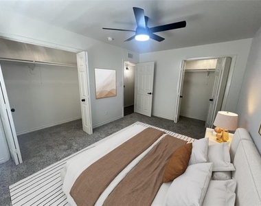 4639 Williams Road - Photo Thumbnail 5