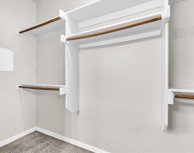1523 Cozy Drive - Photo Thumbnail 26