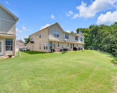 1523 Cozy Drive - Photo Thumbnail 32