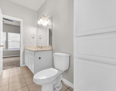 1523 Cozy Drive - Photo Thumbnail 19