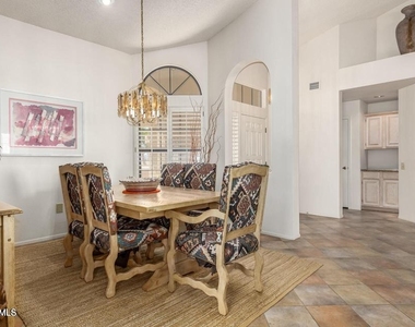 13334 W La Terraza Drive - Photo Thumbnail 16
