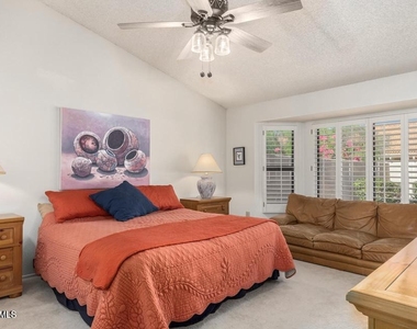 13334 W La Terraza Drive - Photo Thumbnail 11