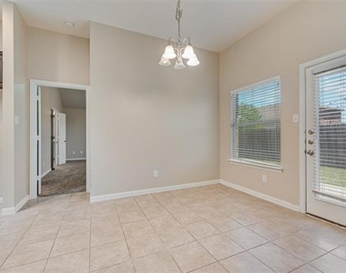 621 Tumbleweed Drive - Photo Thumbnail 13