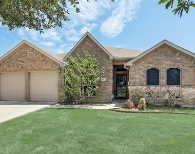 621 Tumbleweed Drive - Photo Thumbnail 4