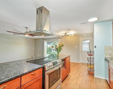 5409 Slay Drive - Photo Thumbnail 5