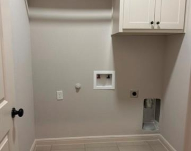 224 Jacinth Lane - Photo Thumbnail 17