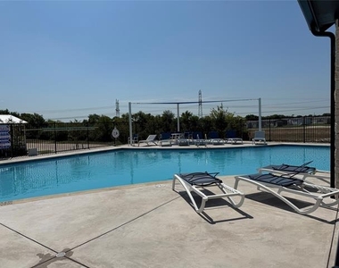 1800 Oak Grove Road E - Photo Thumbnail 24
