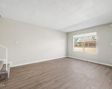 17009 E Calle Del Oro -- - Photo Thumbnail 9