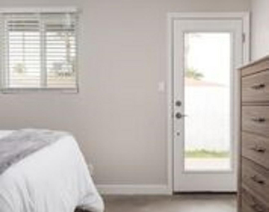 3011 N 38th Street - Photo Thumbnail 8