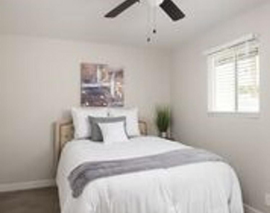3011 N 38th Street - Photo Thumbnail 7