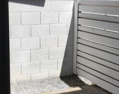 3011 N 38th Street - Photo Thumbnail 13
