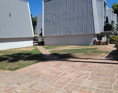 3416 N 44th Street - Photo Thumbnail 1