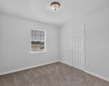4525 Hunter Street - Photo Thumbnail 24