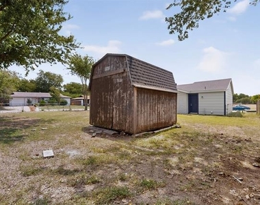 4525 Hunter Street - Photo Thumbnail 38