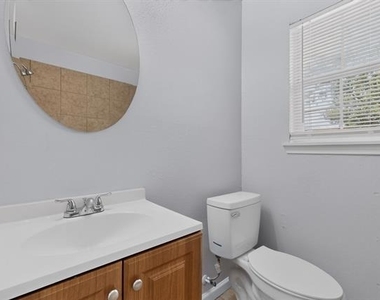 4525 Hunter Street - Photo Thumbnail 28