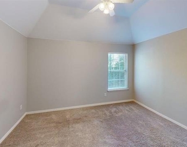 4536 Brenda Drive - Photo Thumbnail 17