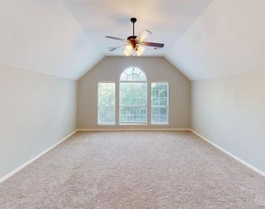 4536 Brenda Drive - Photo Thumbnail 20