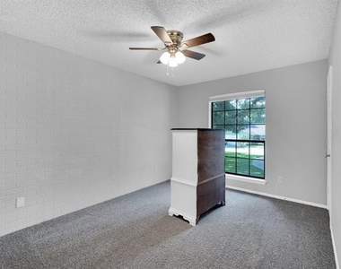 5717 Stage Line Court - Photo Thumbnail 17