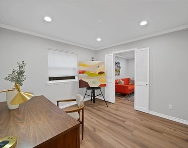 1427 Stagecoach Drive - Photo Thumbnail 8
