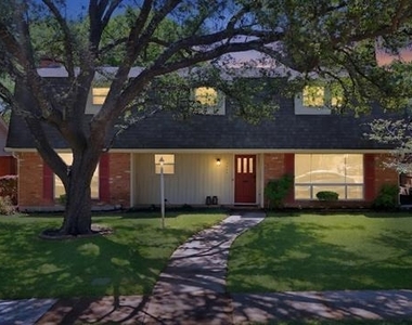 1427 Stagecoach Drive - Photo Thumbnail 1