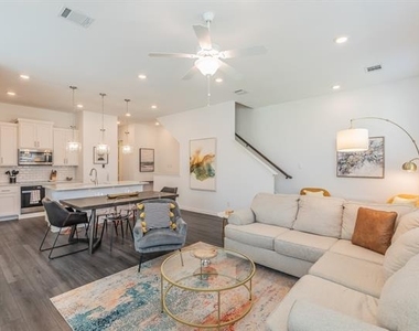 7535 Millingston Road - Photo Thumbnail 15