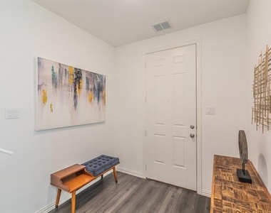 7535 Millingston Road - Photo Thumbnail 2