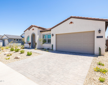 17177 W Edinburg Street - Photo Thumbnail 31