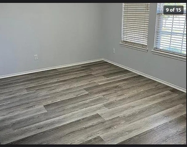 1417 Nicholas Lane - Photo Thumbnail 8