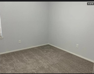 1417 Nicholas Lane - Photo Thumbnail 10