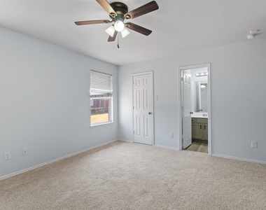 1417 Nicholas Lane - Photo Thumbnail 16