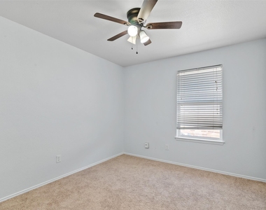 1417 Nicholas Lane - Photo Thumbnail 21