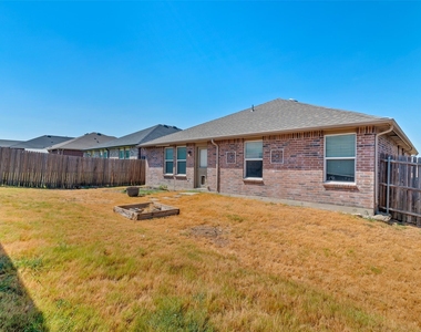 1417 Nicholas Lane - Photo Thumbnail 24