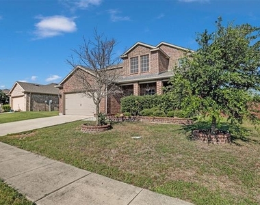 2138 Meadow View Drive - Photo Thumbnail 1